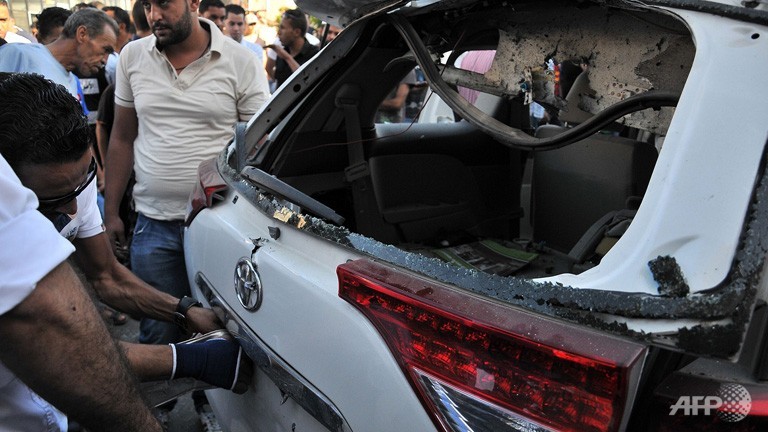 italian diplomats in libya escape car blast