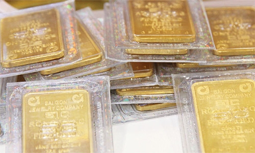 more than 30 ton gold injected into market