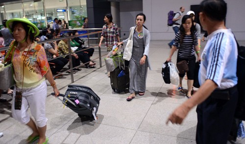 701 vietnamese travelers abandoned in thailand