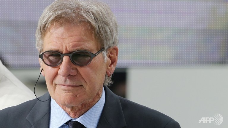 harrison ford injured on star wars set in britain