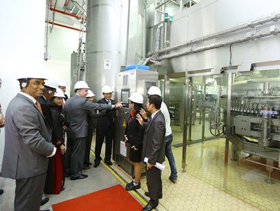 coca cola opens new facilities in vietnam