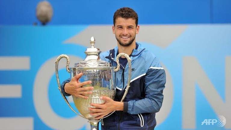 dimitrov crowned king of queens