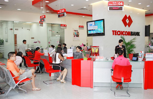 techcombank granted two prestigious international awards