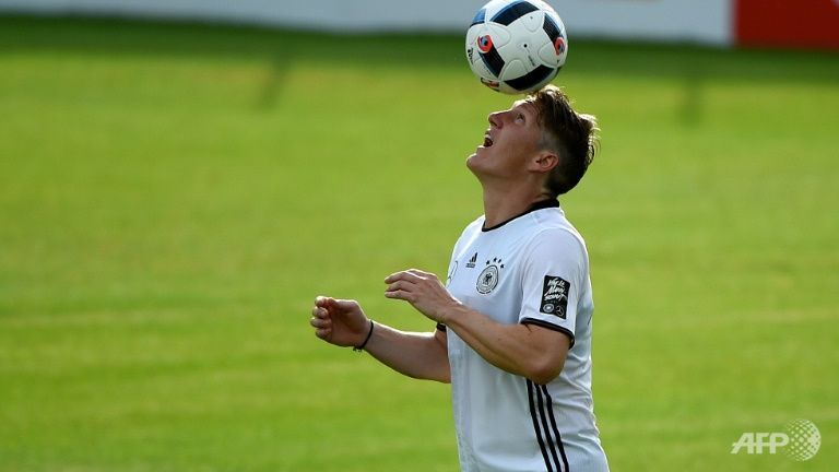 schweinsteiger hopes to face hungary in euro bid