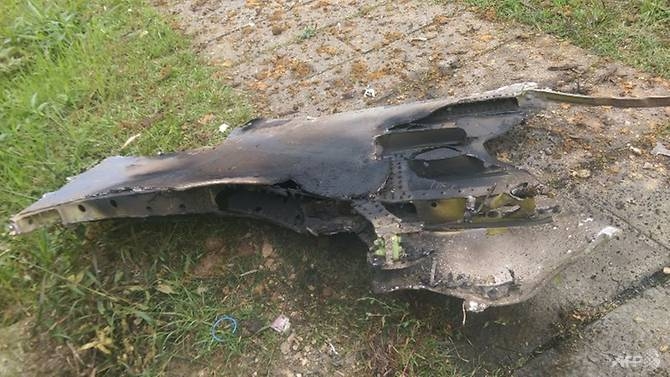 taiwan f 16 fighter jet crashes killing pilot