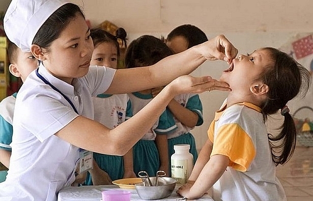 WHO, UNICEF urge Vietnam to enforce food regulations