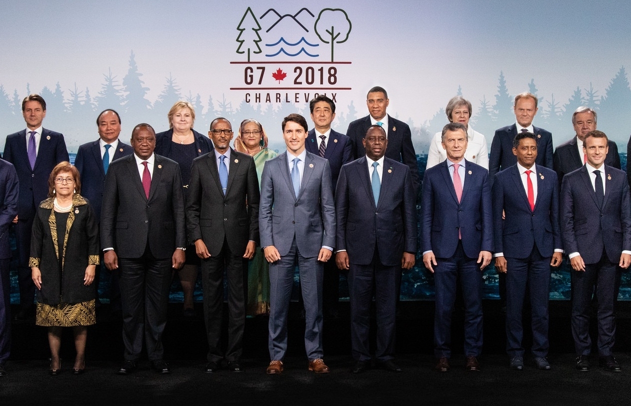 PM calls for setting up Expanded Cooperation Forum in response to climate change at G7 Outreach Summit