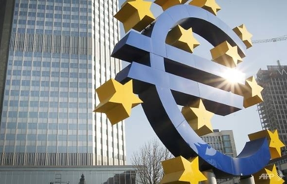 ECB plans end to bond-buying if no new shocks for eurozone