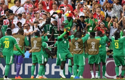 World Cup: Senegal beat Poland 2-1 in group game