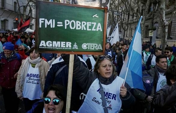 argentina paralysed by anti imf deal strike