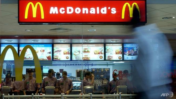 last straw for mcdonalds burger king in mumbai plastic ban