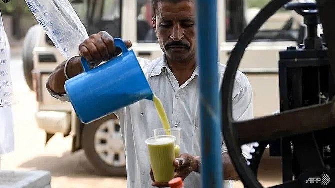 no tea or coffee indians warned as heatwave continues