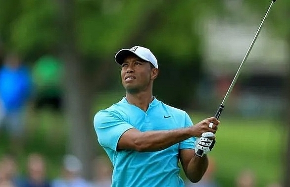 Woods joined by Rose, Spieth on first two days at US Open