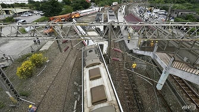 driver charged over fatal taiwan train derailment