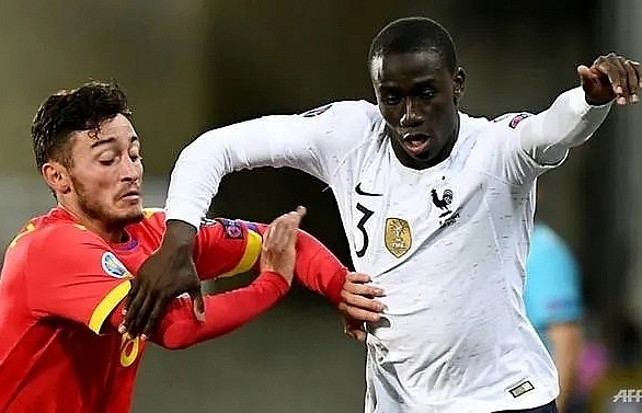 Real Madrid sign Mendy to continue summer spree
