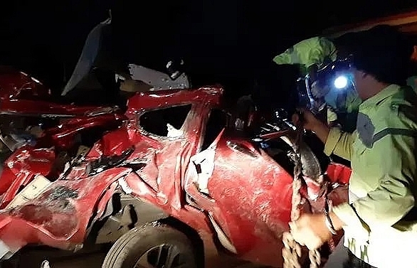 12 killed in Indonesia bus crash after passenger argument
