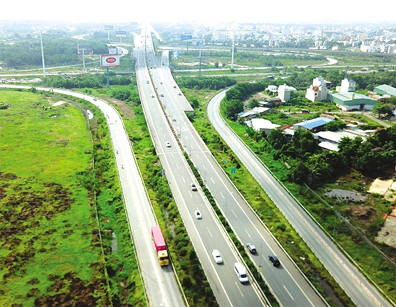 na adopts law on public investment