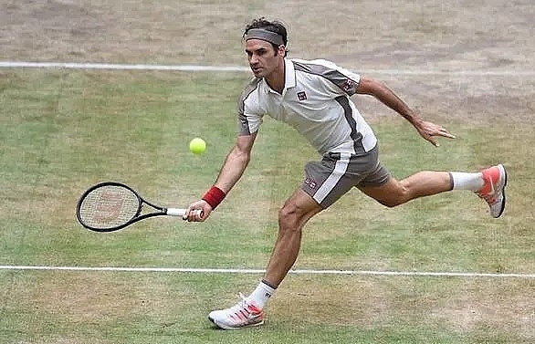 Federer hoping to avoid three sets in 15th Halle semi-final