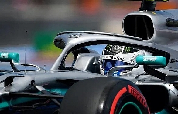 Mercedes dominate French Grand Prix practice