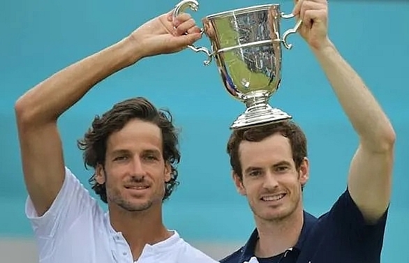 Happy Murray plots 'nice' Wimbledon doubles meeting with brother