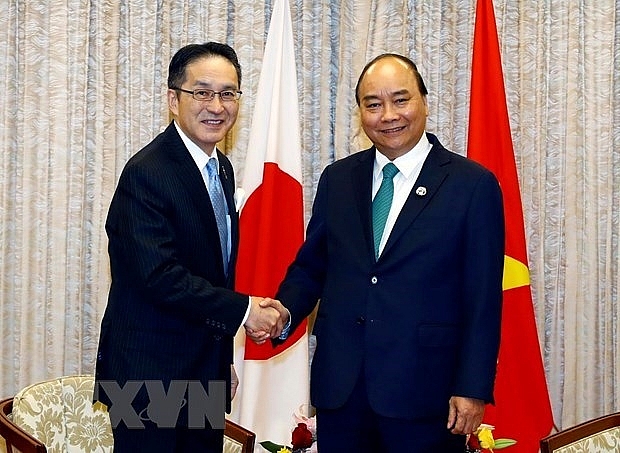 prime minister hails japanese investors operation in vietnam