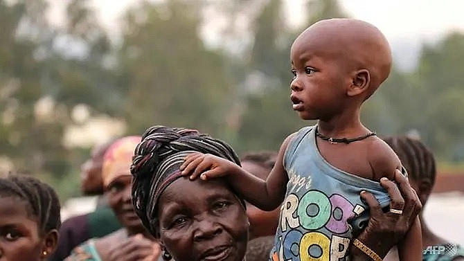 1300 civilians killed in dr congo half million flee homes un