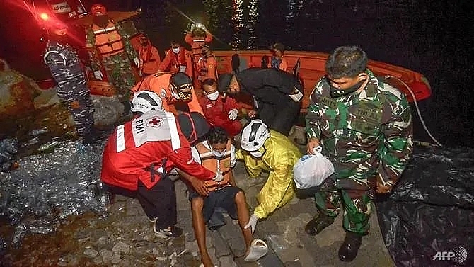 10 missing after fishing boat capsizes off indonesia