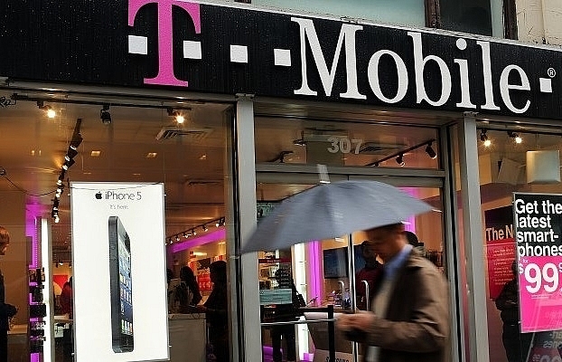 SoftBank to sell US$21 billion in T-Mobile shares