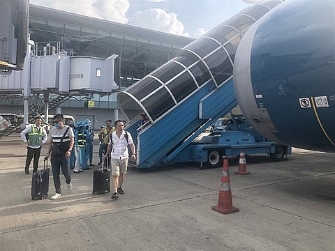 vietnam airlines postpones shareholders meeting until july 16