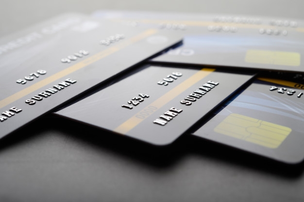 1546 p22 credit cards for corporates facilitating cashless adoption
