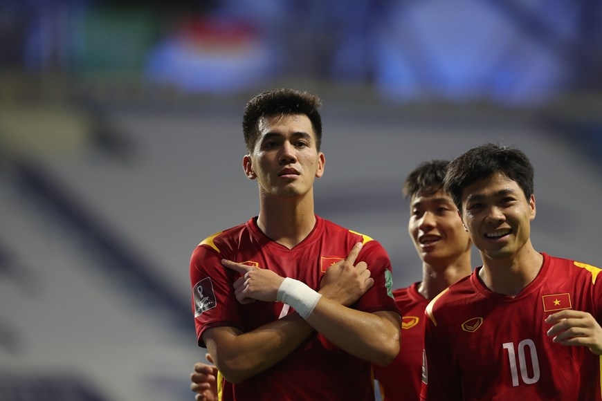 vietnam beat indonesia 4 0 in world cup qualifiers