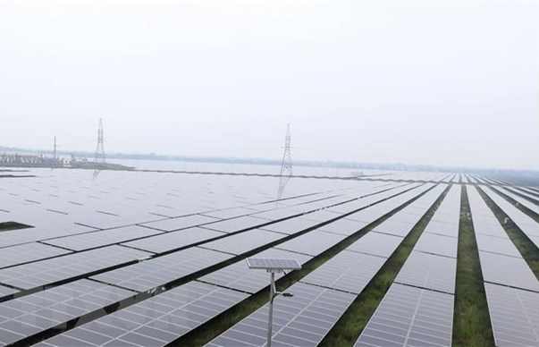 Vietnam leads transition to clean energy in Southeast Asia