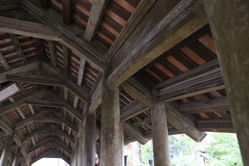 Beauty of over 500-year-old tiled-roof bridge in Nam Dinh