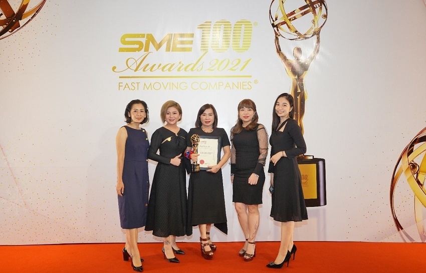 Beyond Communication to win the SME100 Awards 2021