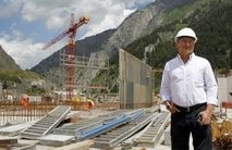 Egypt billionaire revives Swiss alpine village