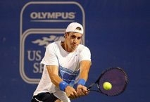 isner dominates in win over lu