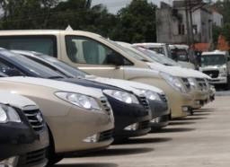 Auto imports plunge with tighter regulations, high tax