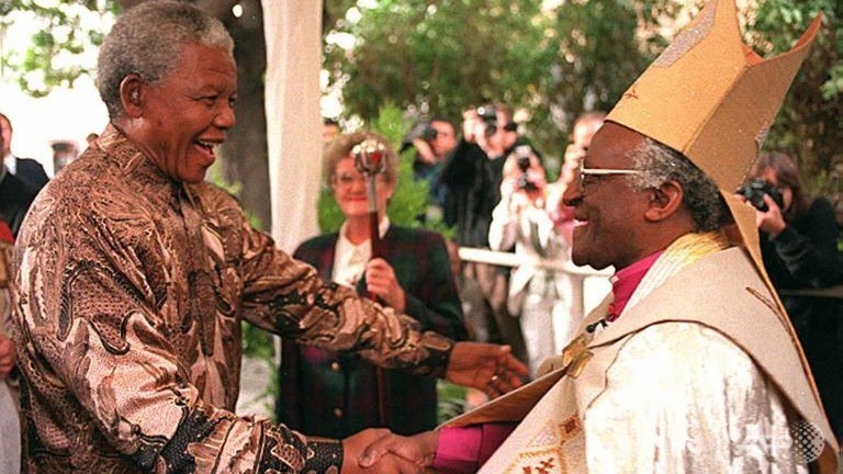 Don t  besmirch  Mandela s name  Tutu tells feuding family World news