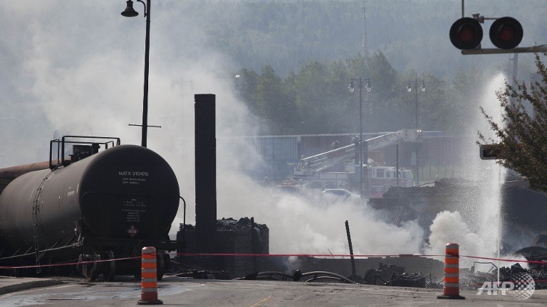 five dead 40 missing in canada train disaster