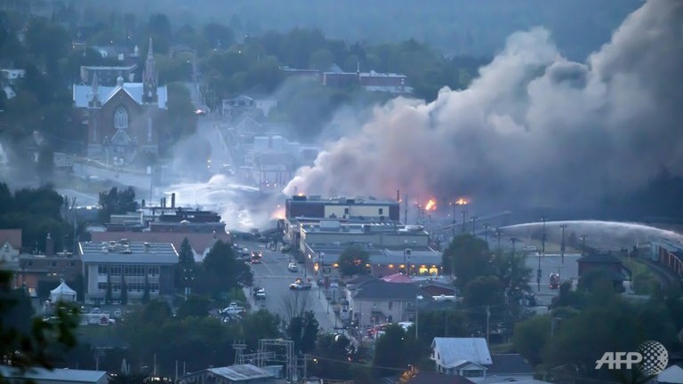 20 dead 30 still missing in canada train disaster