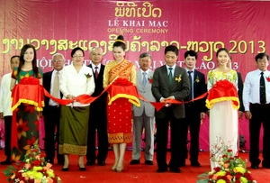 vietnam laos trade fair 2013 opens