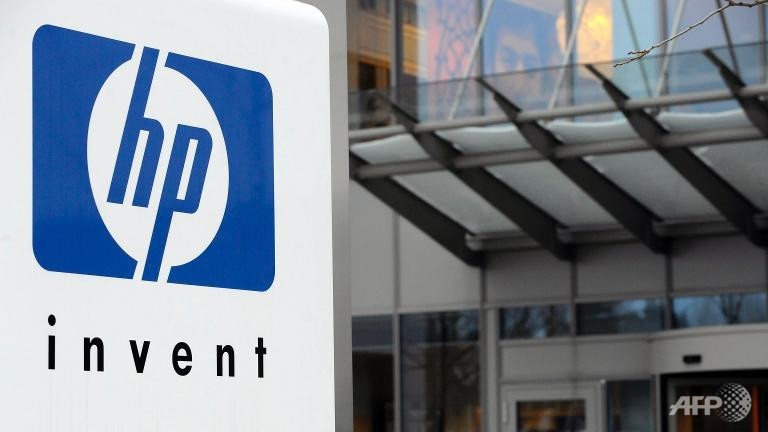 hp chairman steps down citing health