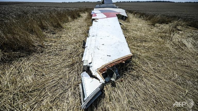 france and britain trade hypocrisy claims over mh17 sanctions