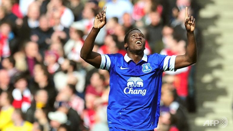 lukaku joins everton in club record deal