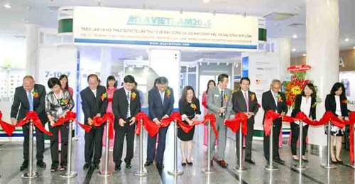 manufacturing expo draws in intl firms