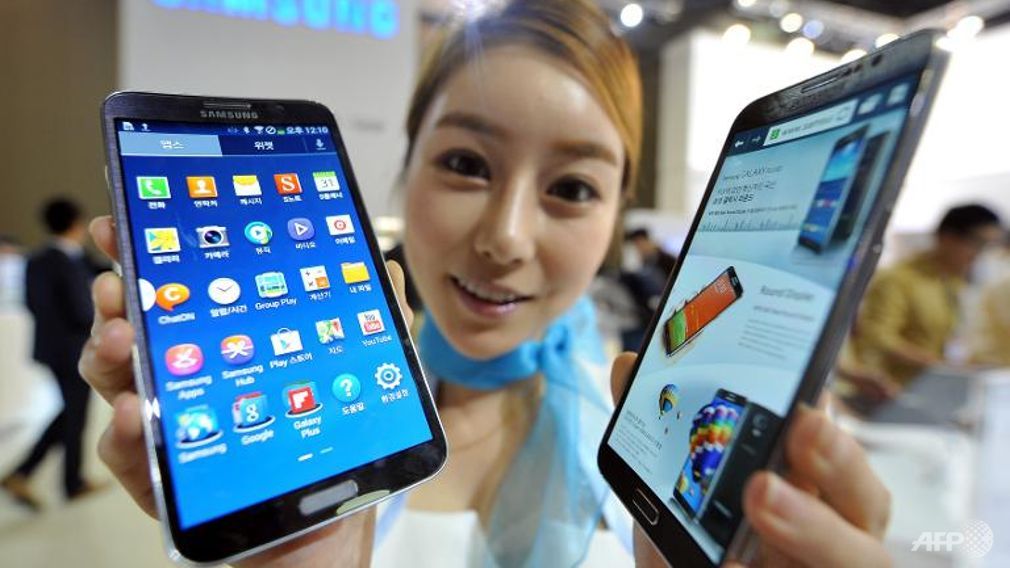 samsung extends lead over apple in smartphone market