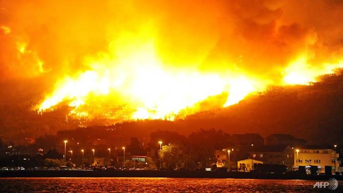 wildfires rage in europe from croatia to portugal