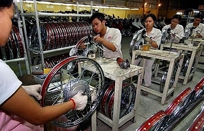 Vietnam firms should prepare themselves amidst trade war