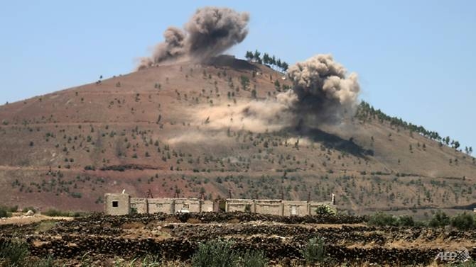 air strikes kill 15 civilians in southern syria monitor