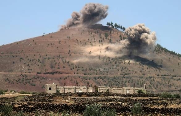 Air strikes kill 15 civilians in southern Syria: Monitor